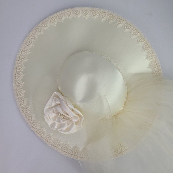 VINTAGE Cream Floral Veil Hat Wedding Bridal - Picture 7 of 10